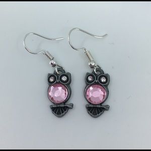 Wise Owl Pink Jewel Pierced Earrings